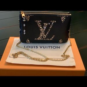 Louis Vuitton Jungle Giant Print Crossbody Bag